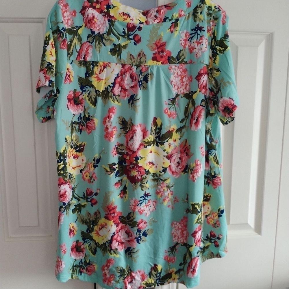 Amazon U.Vomade Green Floral Shirt Sleeve Tunic Top 1X - Picture 8 of 14
